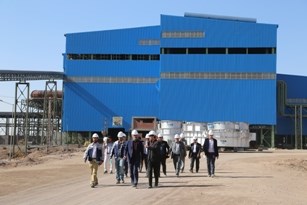 بازدید مدیران ارشد ایران‌خودرو از فولادسازي بردسیر